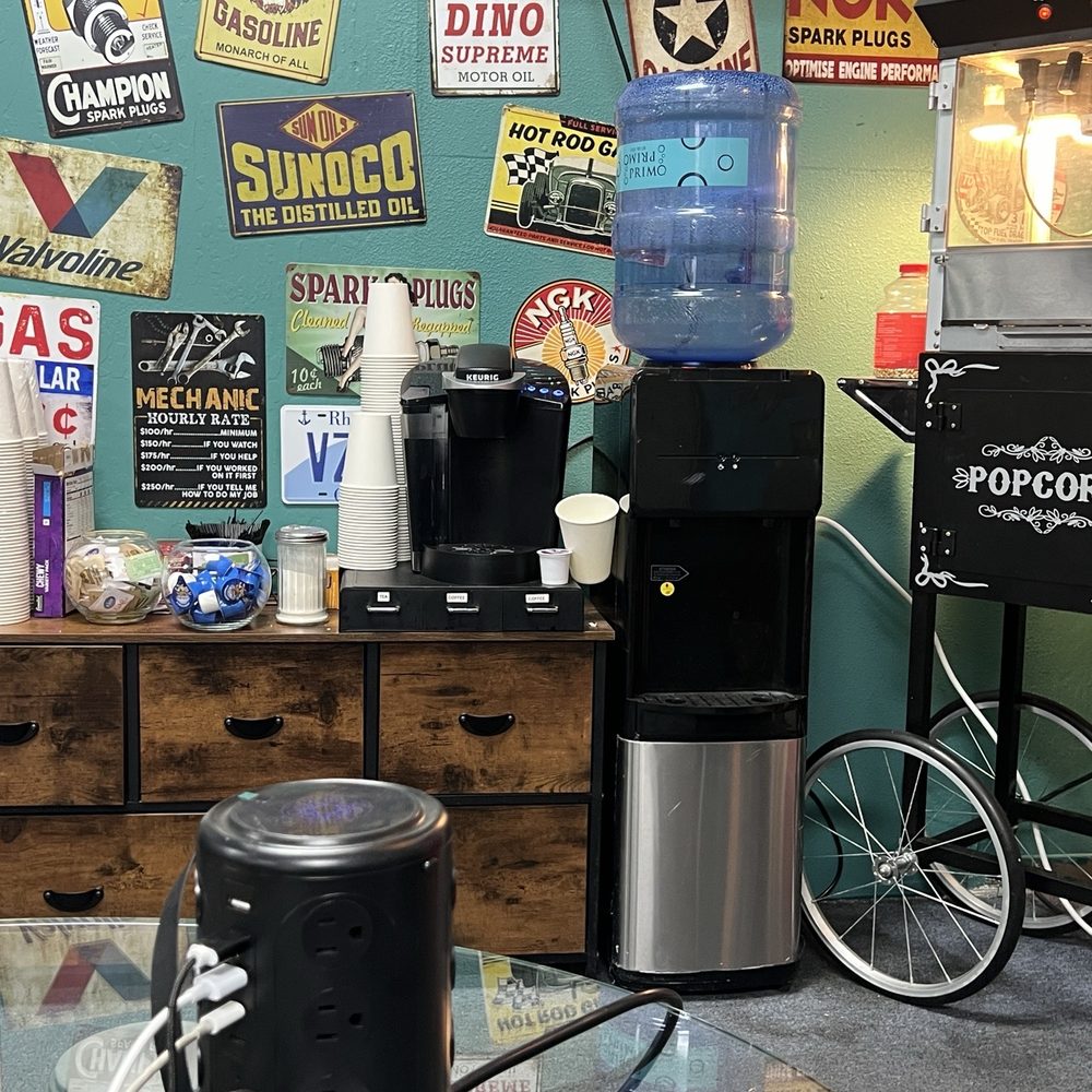 MB Auto Repair - Awesome lounge - Auto Repair Near Me - Rancho Cordova, California MB Auto Repair - Awesome lounge - Auto Repair Near Me - Rancho Cordova, California
