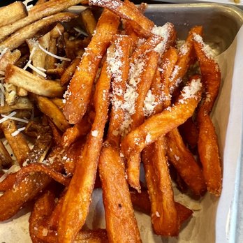 Craft'd Yorkville - Sweet Potato Fries - New American Near Me - Yorkville, Illinois Craft'd Yorkville - Sweet Potato Fries - New American Near Me - Yorkville, Illinois