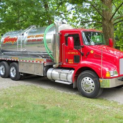 Barry's Septic Service Co - Our latest 4,000 gallon septic pumper truck.