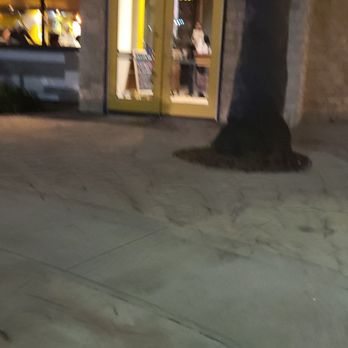 California Pizza Kitchen - Pizza Near Me - Houston, Texas
