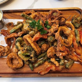 Flore Cafe - Fried Calamari - Thai Near Me - Tysons, Virginia Flore Cafe - Fried Calamari - Thai Near Me - Tysons, Virginia