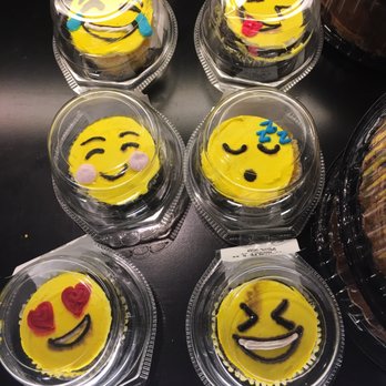 Metcalfe's Market - Emoji cupcakes!!!!! - Grocery Near Me - Madison, Wisconsin Metcalfe's Market - Emoji cupcakes!!!!! - Grocery Near Me - Madison, Wisconsin