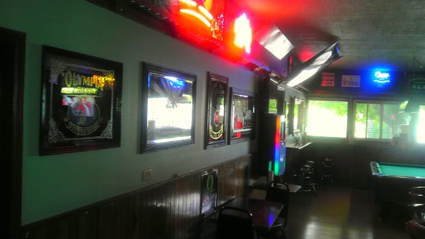 Photo of Six Point Inn - Portland, OR, US.