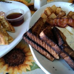 Nonie's Restaurant & Bakery