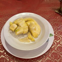Thai Hut Garden - Sticky rice and mango