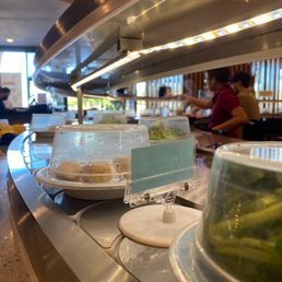 Conveyor belt action Conveyor belt action