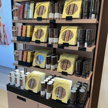 Läderach - Chocolatiers & Shops Near Me - Walnut Creek, California