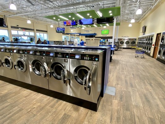 SPINZONE LAUNDRY - Updated August 2024 - 45 Photos & 57 Reviews - 1108