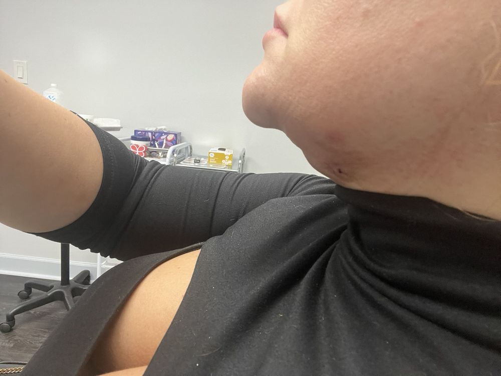 Gentle Giant Care Logo