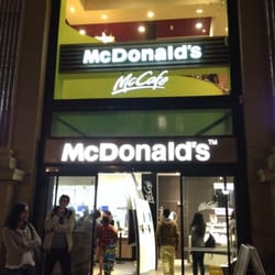 McDonald's - De nuit.