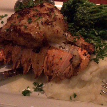 Pappadeaux Seafood Kitchen - Cajun/Creole Near Me - Grapevine, Texas