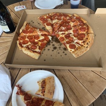 Nikki's Pizza - Pizza Near Me - Lahaina, Hawaii Nikki's Pizza - Pizza Near Me - Lahaina, Hawaii