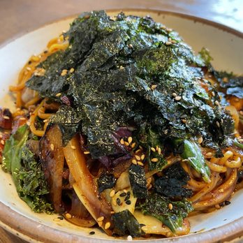 Bopbox - Tofu yakisoba - Asian Fusion Near Me - Seattle, Washington