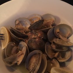 Cafe Z - Garlic Clams