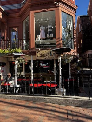 Shay's Pub & Wine Bar by null