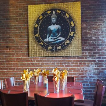 Thai 9 - Lovely decor - Thai Near Me - Dayton, Ohio Thai 9 - Lovely decor - Thai Near Me - Dayton, Ohio