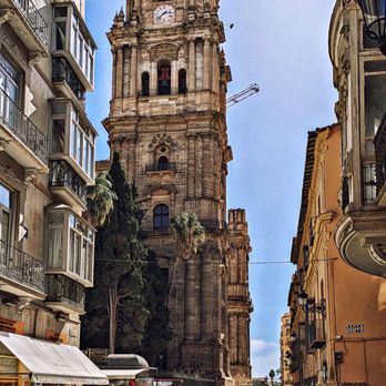 Catedral de Málaga - Kirchturm (05/2025) - Churches Near Me - Málaga, Massachusetts Catedral de Málaga - Kirchturm (05/2025) - Churches Near Me - Málaga, Massachusetts