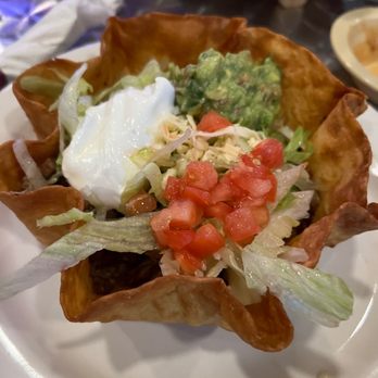 Papa Julio’s - Steak taco salad - Bars Near Me - Seneca, South Carolina Papa Julio’s - Steak taco salad - Bars Near Me - Seneca, South Carolina