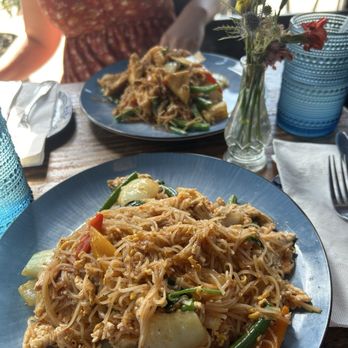 Muse - Basil Noodle - Thai Near Me - Brooklyn, New York