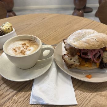 Lima Bakery - Sandwiches Near Me - Doral, Florida