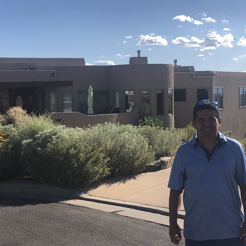 Breaking Bad - Hanks house - Art Tours Near Me Breaking Bad - Hanks house - Art Tours Near Me