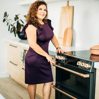 Eva Madrigal, REALTOR - Real Estate Agents Near Me - Gilbert, Arizona Eva Madrigal, REALTOR - Real Estate Agents Near Me - Gilbert, Arizona