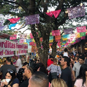 Fiesta de los Reyes - Crowds - Festivals Near Me - San Antonio, Texas Fiesta de los Reyes - Crowds - Festivals Near Me - San Antonio, Texas