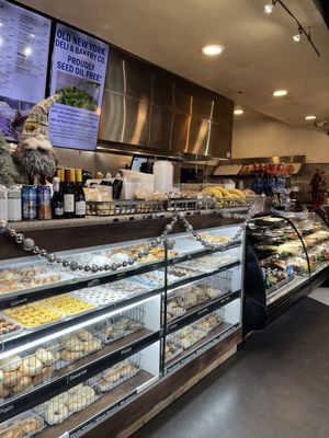 Old New York Deli & Bakery Co. by null