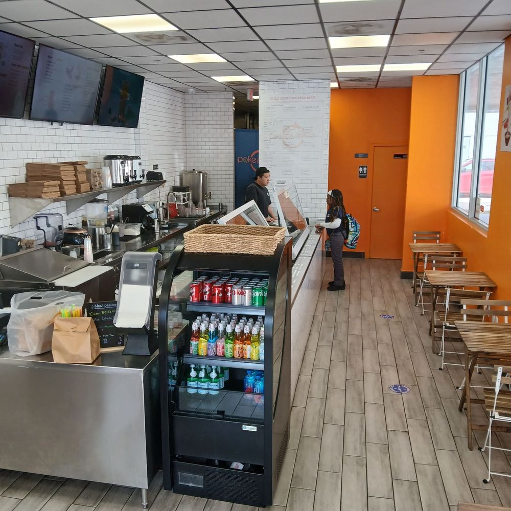 Poke & More - Empty inside except for teen that was behind me - Hawaiian Near Me - North Miami, Florida Poke & More - Empty inside except for teen that was behind me - Hawaiian Near Me - North Miami, Florida