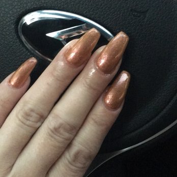 Maison Nail Spa - Nail Salons Near Me - Pasadena, California