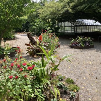 Edwards Gardens - Parks Near Me - North York, Ontario