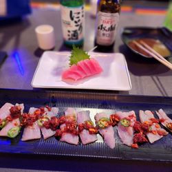 Sushi Moshi - Yellowtail Jalapeño and tuna sashimi