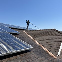 CMG Solar Panel Cleaning - pure water