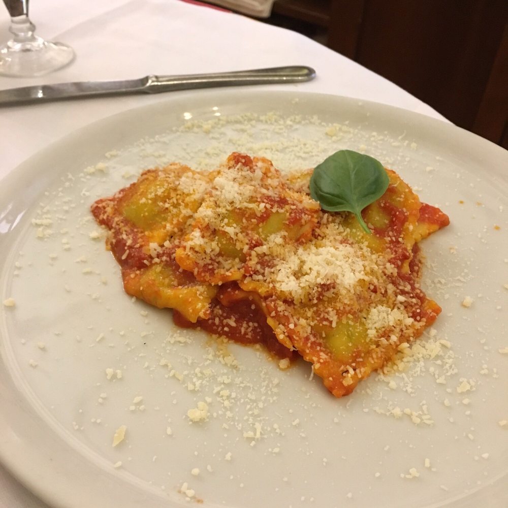 Trattoria Galleria Sciarra - Spinach and Ricotta Ravioli - Italian Near Me - Rome, RM Trattoria Galleria Sciarra - Spinach and Ricotta Ravioli - Italian Near Me - Rome, RM