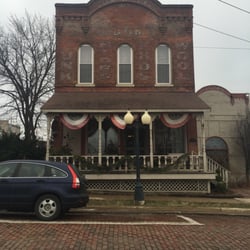 Hattie's Arts & Antiques