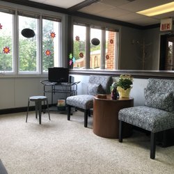 Vroom Katherine M, DDS - Waiting Room