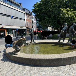 Der Kreislauf des Geldes - Kreislauf des Geldes - Geldbrunnen