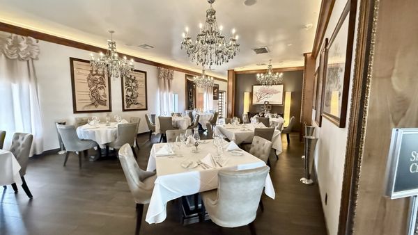 MOSCATO - Updated December 2025 - 327 Photos & 410 Reviews - 368 S Main