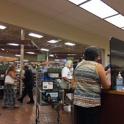 Kroger Pharmacies - Crazy lines at Kroger pharmacy.