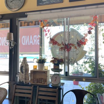 Arize Bistro - Breakfast & Brunch Near Me - Long Beach, California Arize Bistro - Breakfast & Brunch Near Me - Long Beach, California