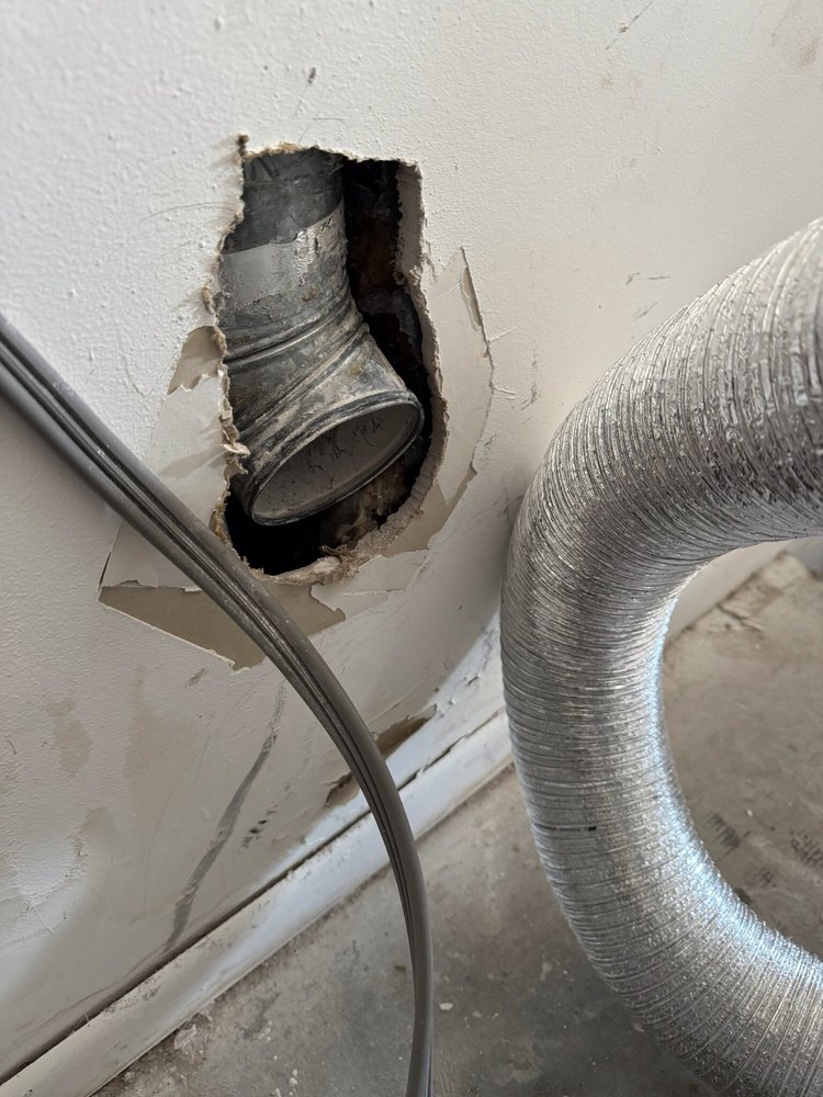 BRANDSMART DEERFIELD Updated September 2024 29 Photos & 42