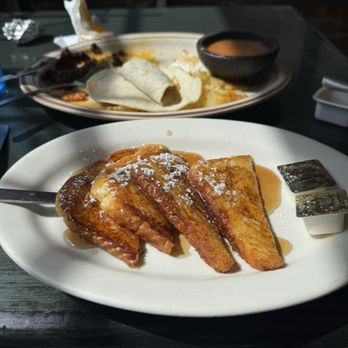 20th Street Café - 20TH ST BREAKFAST SPECIAL with chorizo and corn tortillas - Breakfast & Brunch Near Me - Denver, Colorado 20th Street Café - 20TH ST BREAKFAST SPECIAL with chorizo and corn tortillas - Breakfast & Brunch Near Me - Denver, Colorado