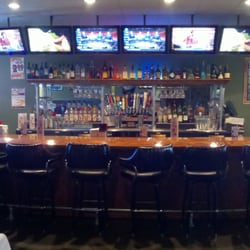 Flo's Pizzeria Ristorante & Sports Bar