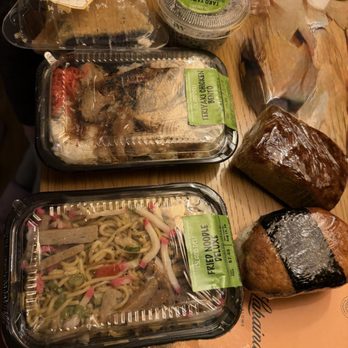 ABC Stores #43 - Convenience Stores Near Me - Lahaina, Hawaii