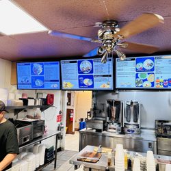 Gyros & More II