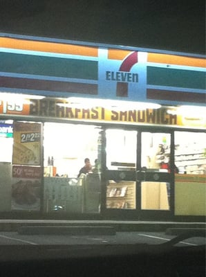 7-Eleven by null
