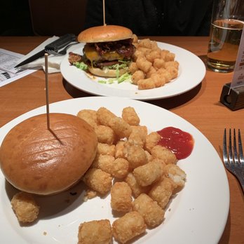 Brick House Tavern + Tap - BBQ burger - American Near Me - Downers Grove, Illinois