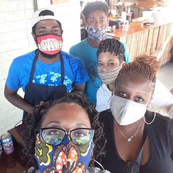 Handsome Biscuit - The staff with me and my girlfriend's...Thank you! Covid conscious too! - Breakfast & Brunch Near Me - Norfolk, Virginia