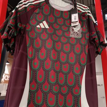 adidas Outlet Store Grapevine - Jersey - Shoe Stores Near Me - Grapevine, Texas
