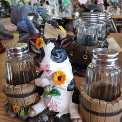 J & R Gifts 'N More